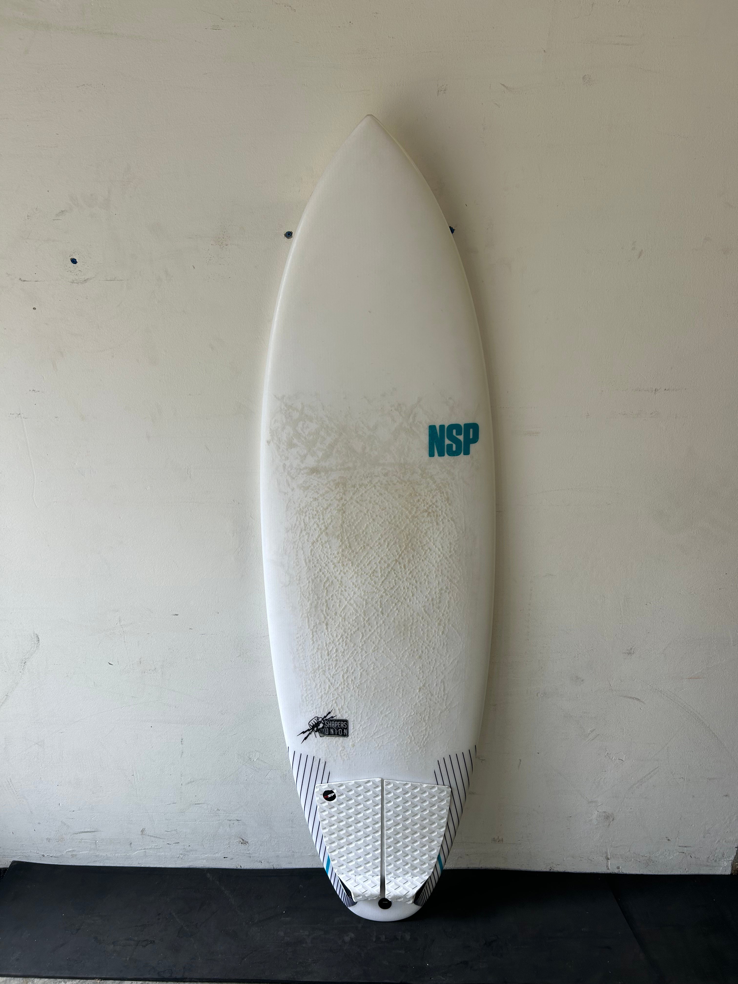 NSP Tinder-D8 5'8 - Protech - Demo Board    Aroona Surf, Sydney