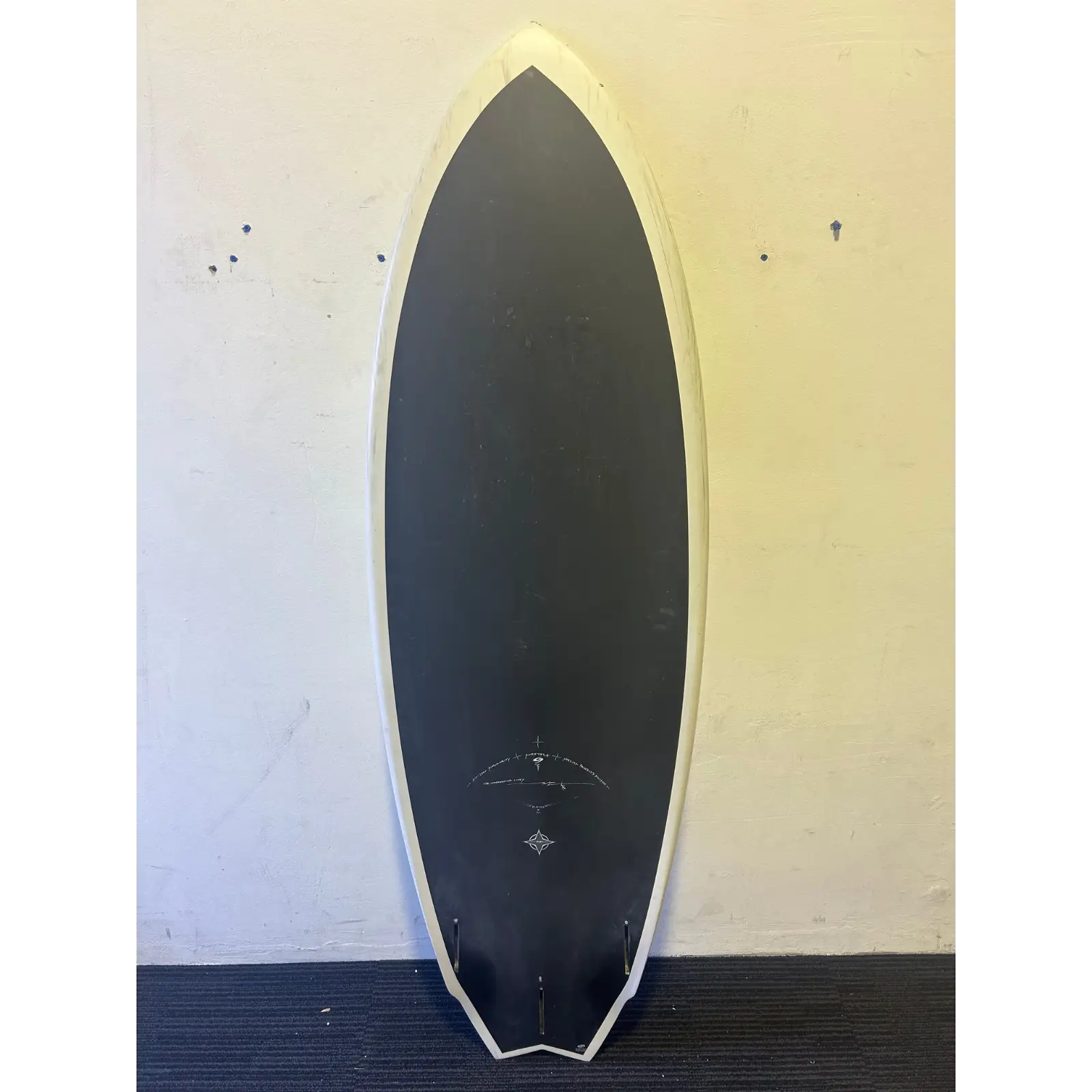 Wayne Rich Singularity 6'0 - Swallow Tail - Carbon Demo Board    Aroona Surf, Sydney