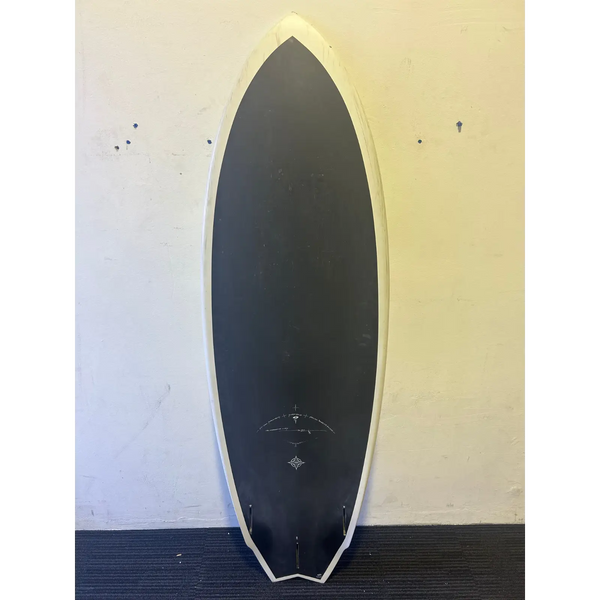 Wayne Rich Singularity 6'0 - Swallow Tail - Carbon Demo Board    Aroona Surf, Sydney